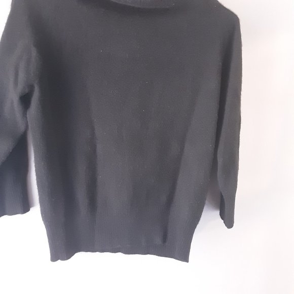 Vintage Valerie Stevens Black Cashmere Sweater, Cowl Neck 3/4 sleeve Med. - Picture 11 of 14
